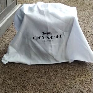 LARGE COACH LEATHER PURSE